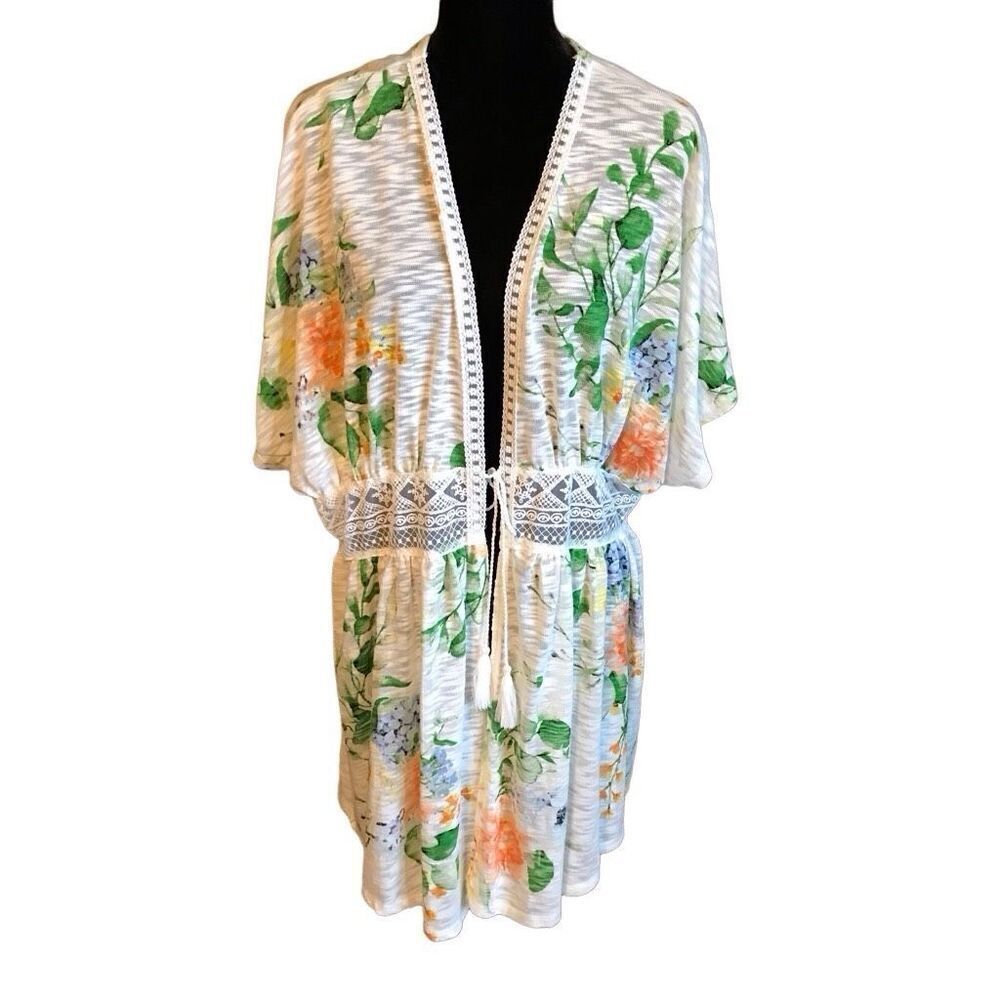 Cato plus SZ 22/24 white green floral shrug cover up jacket short sl lace